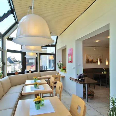 Haus Am Berg 2* Trier