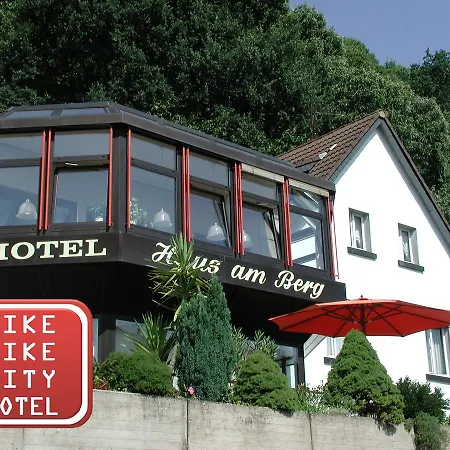 Haus Am Berg Hotel