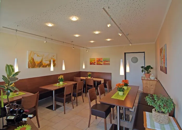 Hotel Haus Am Berg Trèves